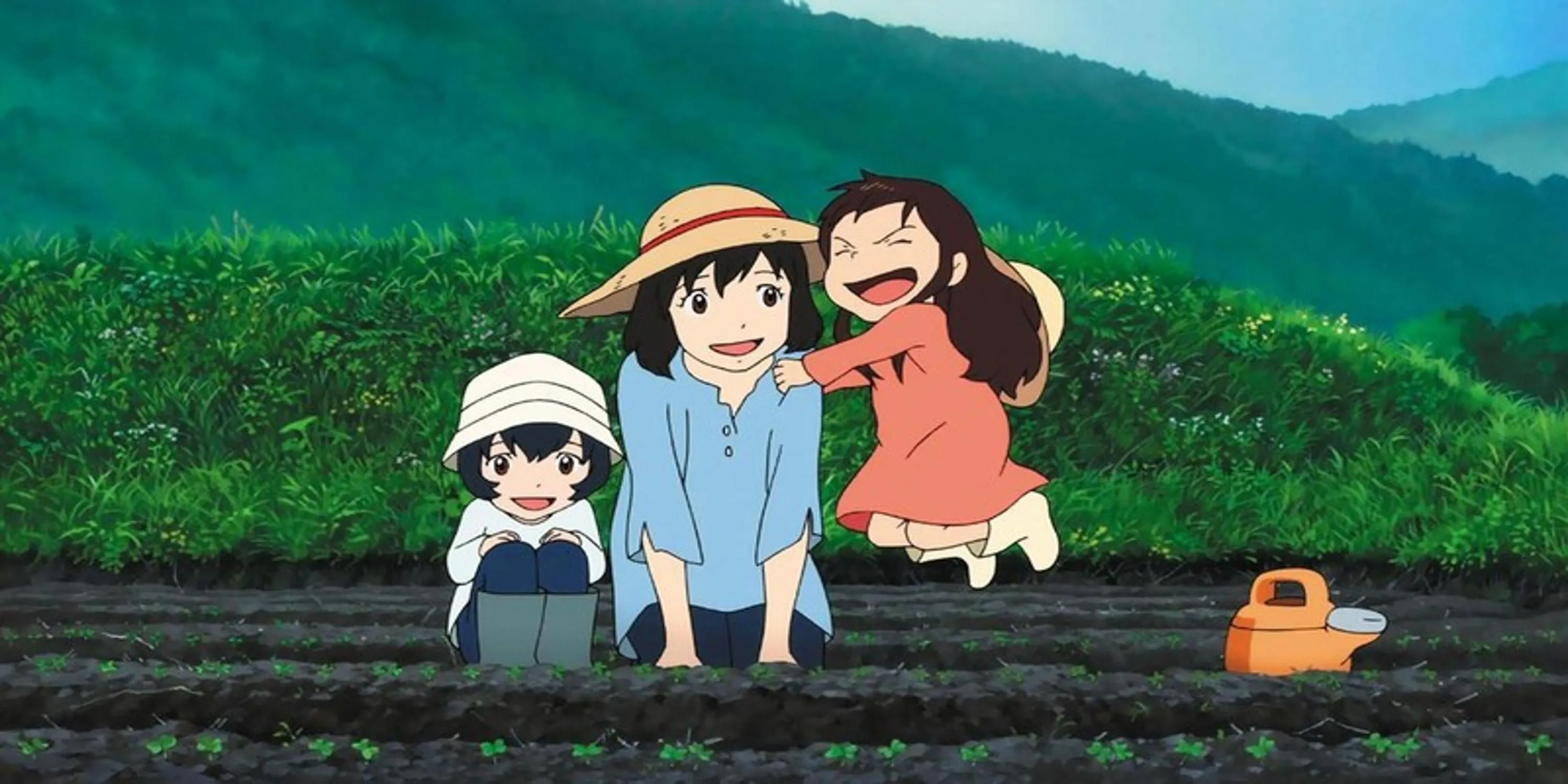 Người mẹ Hana và hai con Yuki, Ame trong bộ phim Wolf Children