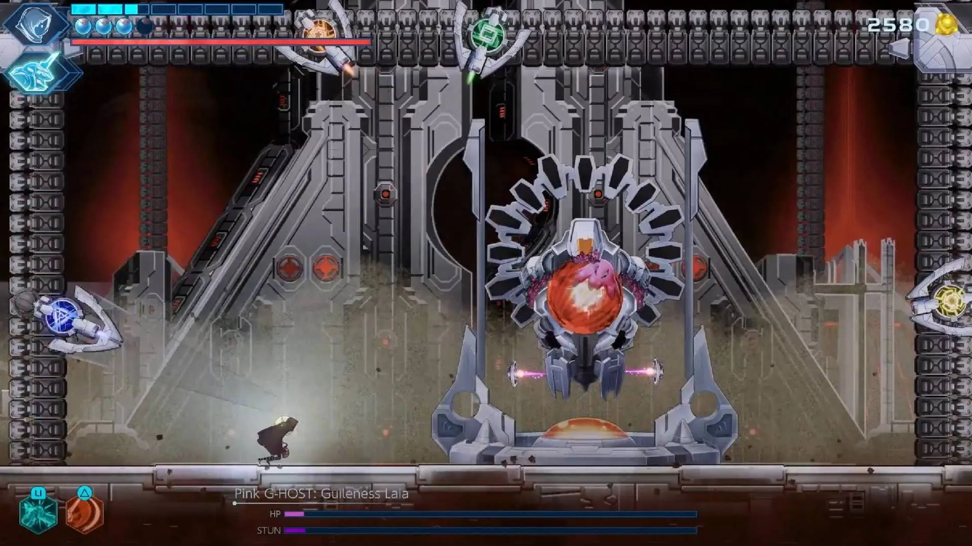 Cảnh chiến đấu với boss trong Shadow Labyrinth