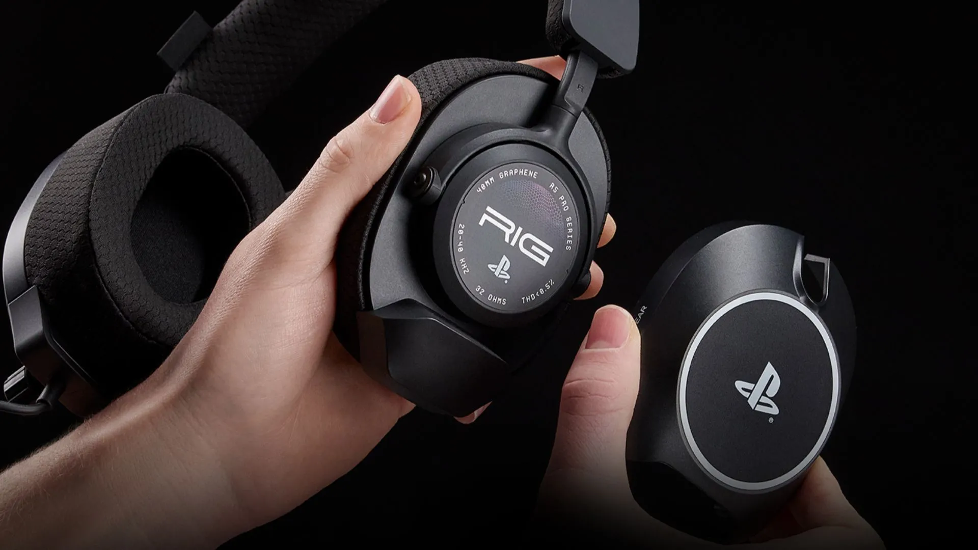 Bộ nắp tai nam châm của RIG R5 Pro Spear cho phép tùy biến dễ dàng, phù hợp với game thủ muốn cá nhân hóa thiết bị