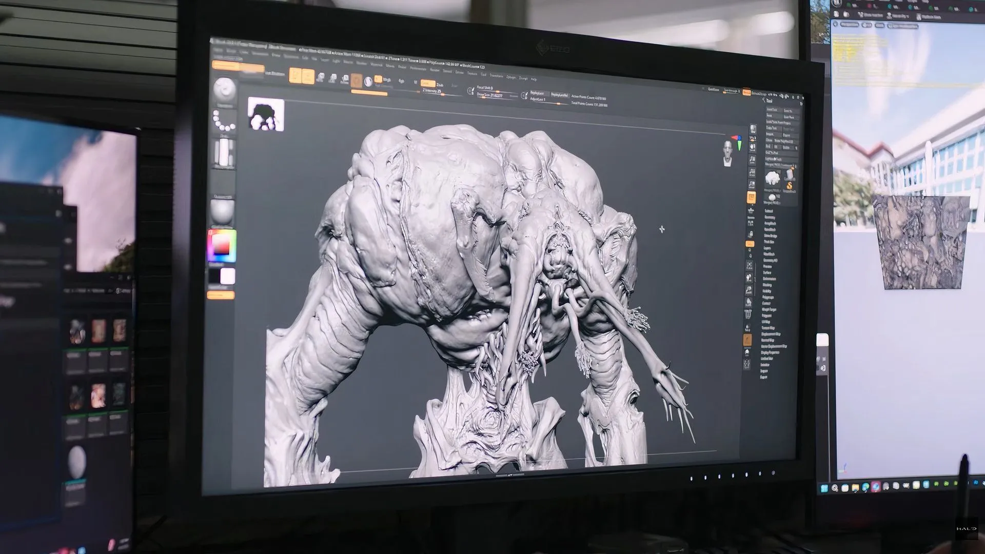 Flood Tank from Halo Campaign Evolved: cảnh quái Flood Tank xuất hiện trong bản remake, mô tả hình dạng và hành vi của địch