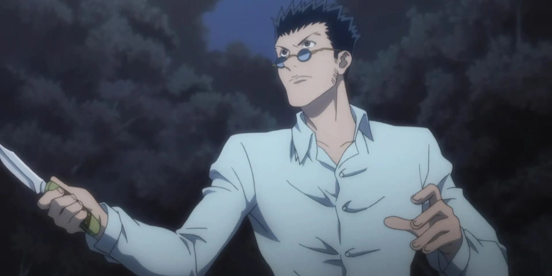 Leorio Paradinight chuyển từ người đứng ngoài thành người sẵn sàng hành động, được thúc đẩy bởi những người xung quanh