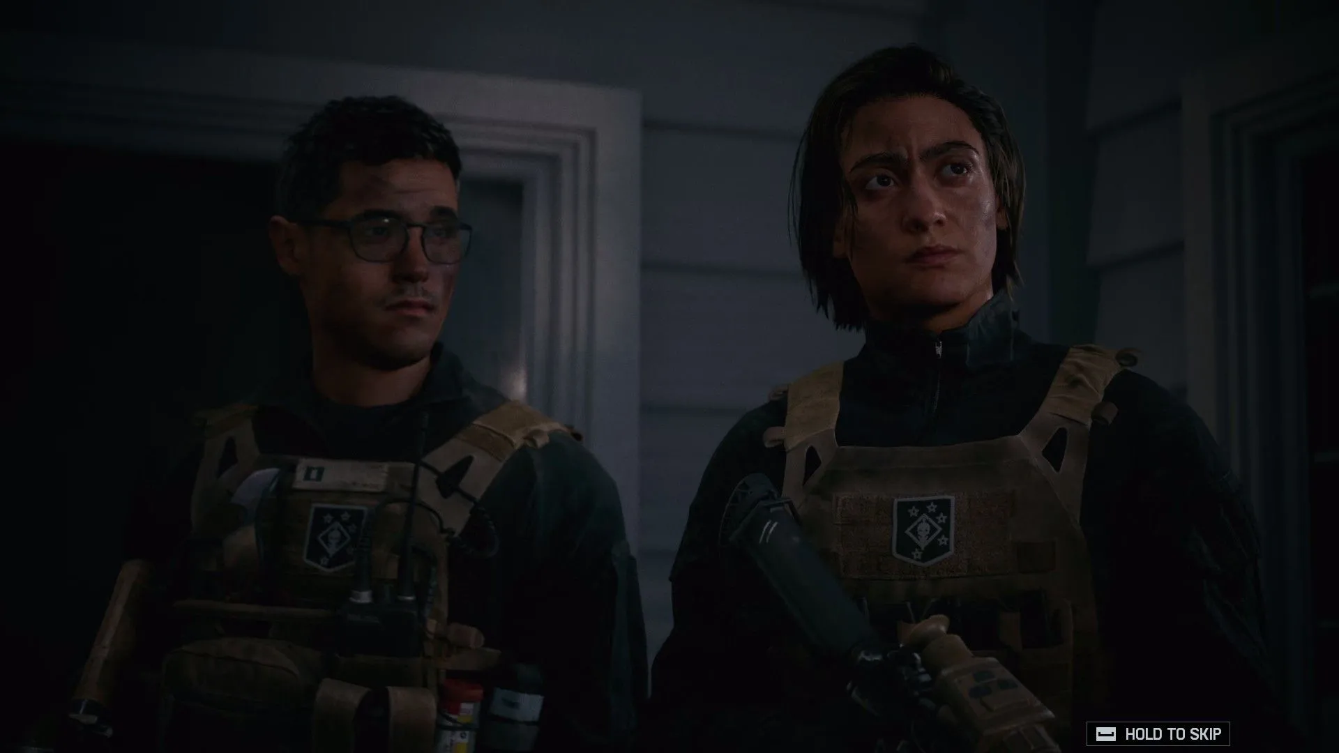 Tình huống chuyển từ ngoài trời vào trong nhà khiến nội thất tối - thiếu ray-tracing